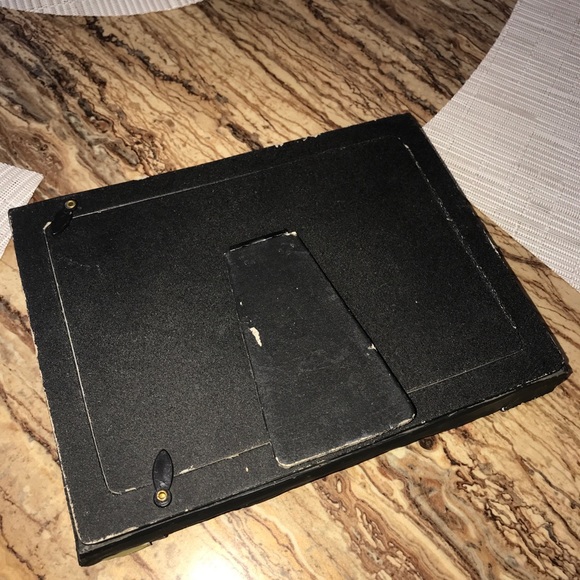 NYC picture frame with Twin Towers holds 5x7 - Picture 6 of 6